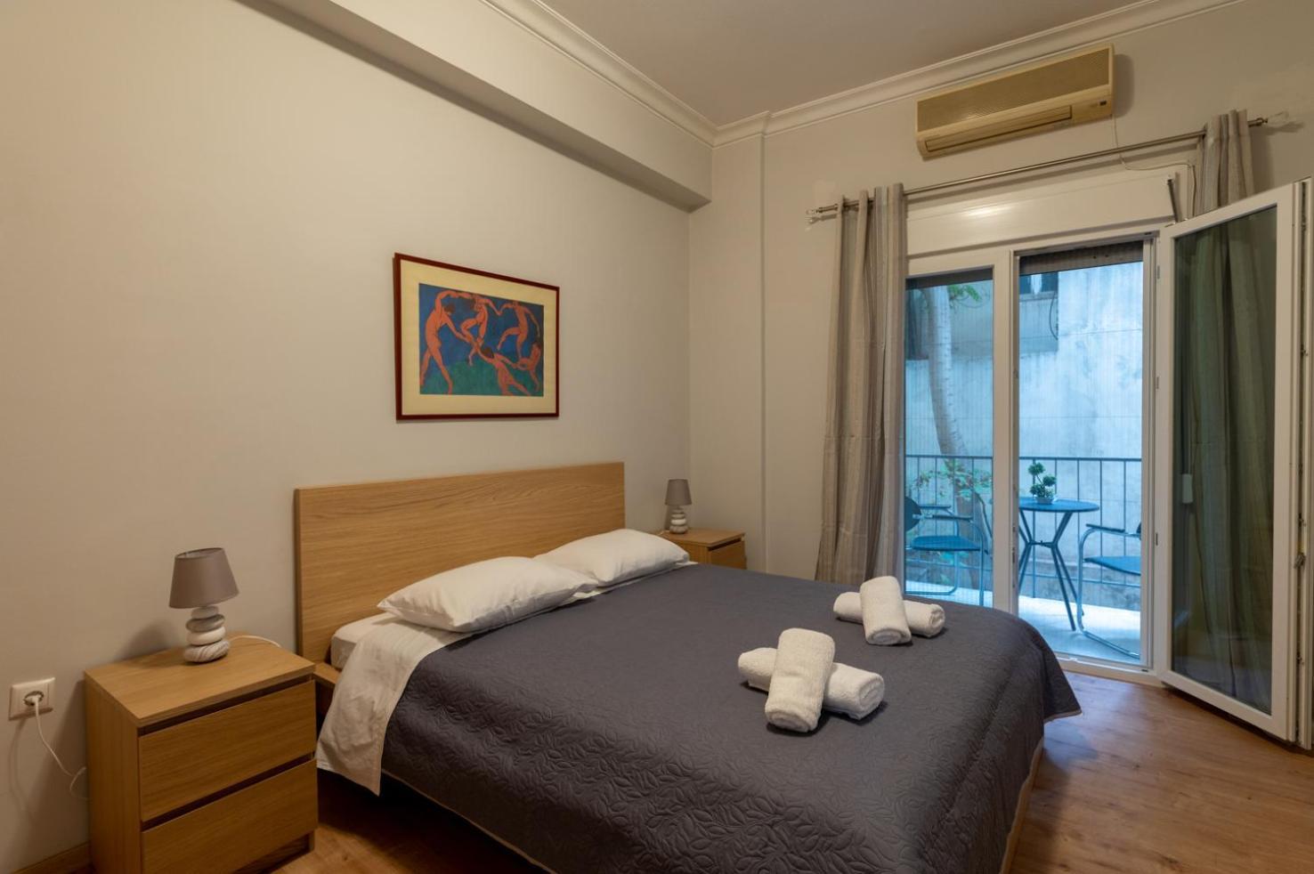 Entire Apt, 2 Bdrm, City Center Atenas Exterior foto